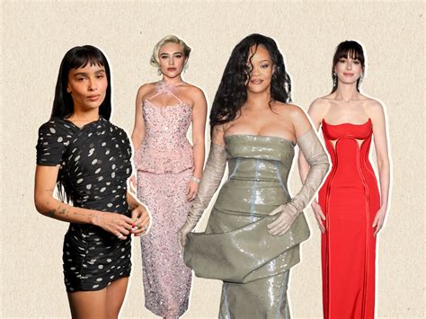 Anne Hathaway, Rihanna, & More Stars Who Proudly Freed the。